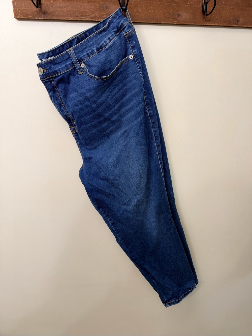Classic High-Rise Blue Women's Jeans